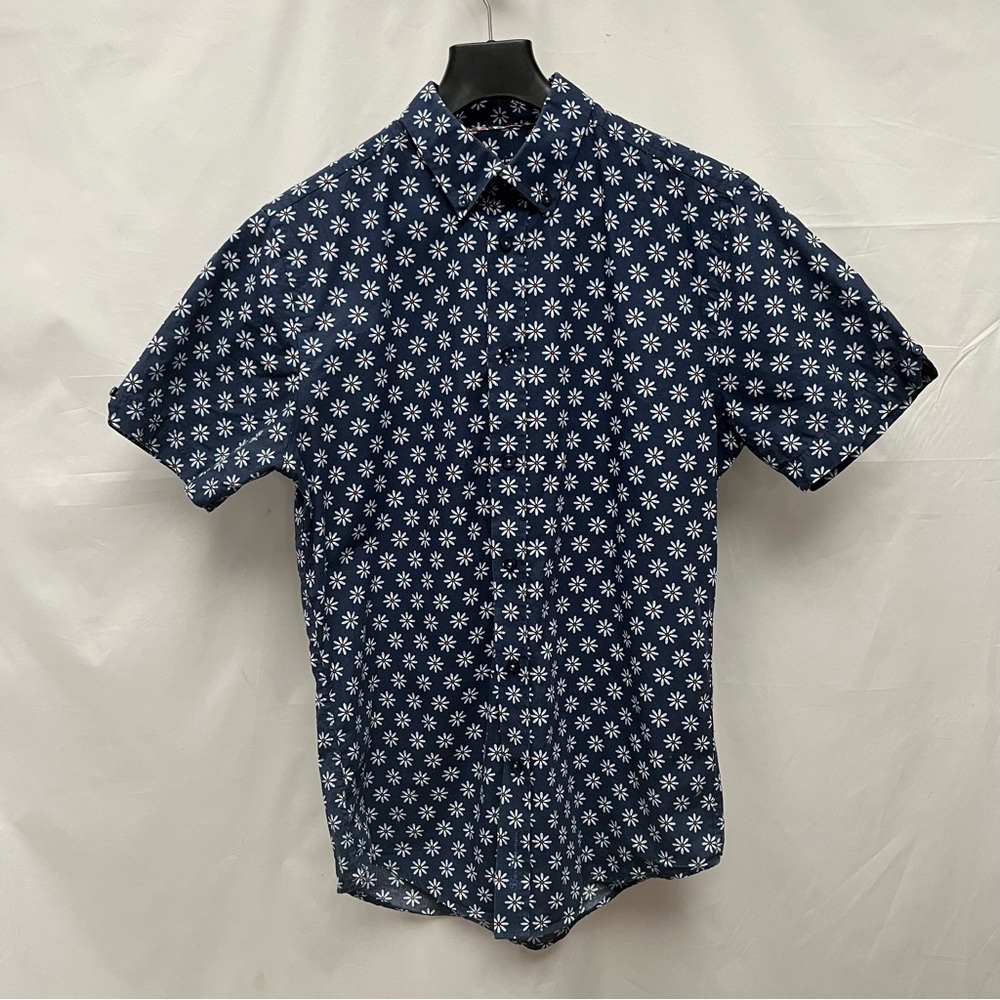 Ben Sherman - graphic Button down - Casual shirt - size small short sleeve